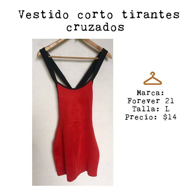 Vestido corto con zipper en la parte de falda y tirantes negros. Es talla L (tela es ajustable de talla medium a large.

#preloveddress #preloved #secondhand #modasostenible